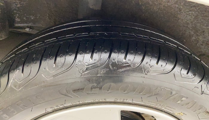 2014 Honda City 1.5L I-VTEC VX, Petrol, Manual, 64,321 km, Right Rear Tyre Tread