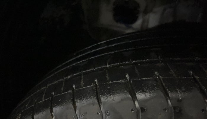 2022 Hyundai Creta S PLUS KNIGHT 1.5 PETROL, Petrol, Manual, 40,029 km, Left Front Tyre Tread