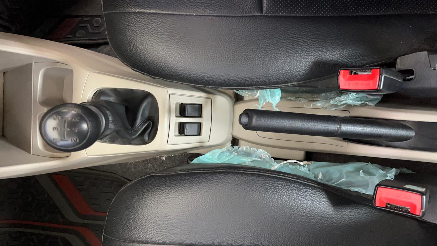 2022 Maruti Alto VXI, Petrol, Manual, 24,778 km, Gear Lever