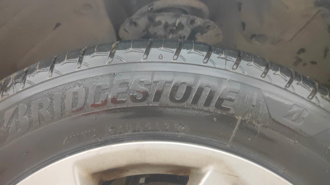 2016 Honda Jazz 1.2L I-VTEC V AT, Petrol, Automatic, 46,298 km, Left Front Tyre Tread