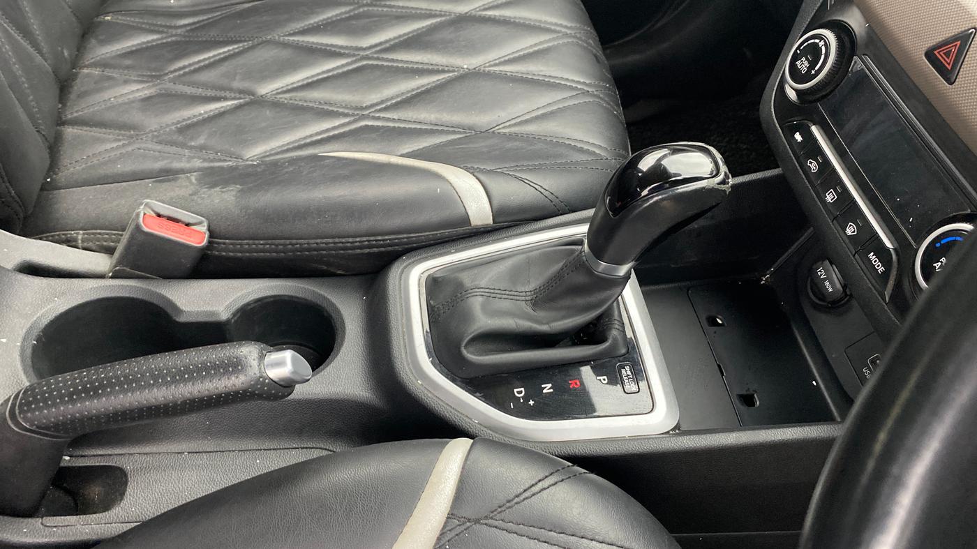 2019 Hyundai Creta SX AT 1.6 PETROL, Petrol, Automatic, 66,033 km, Gear Lever