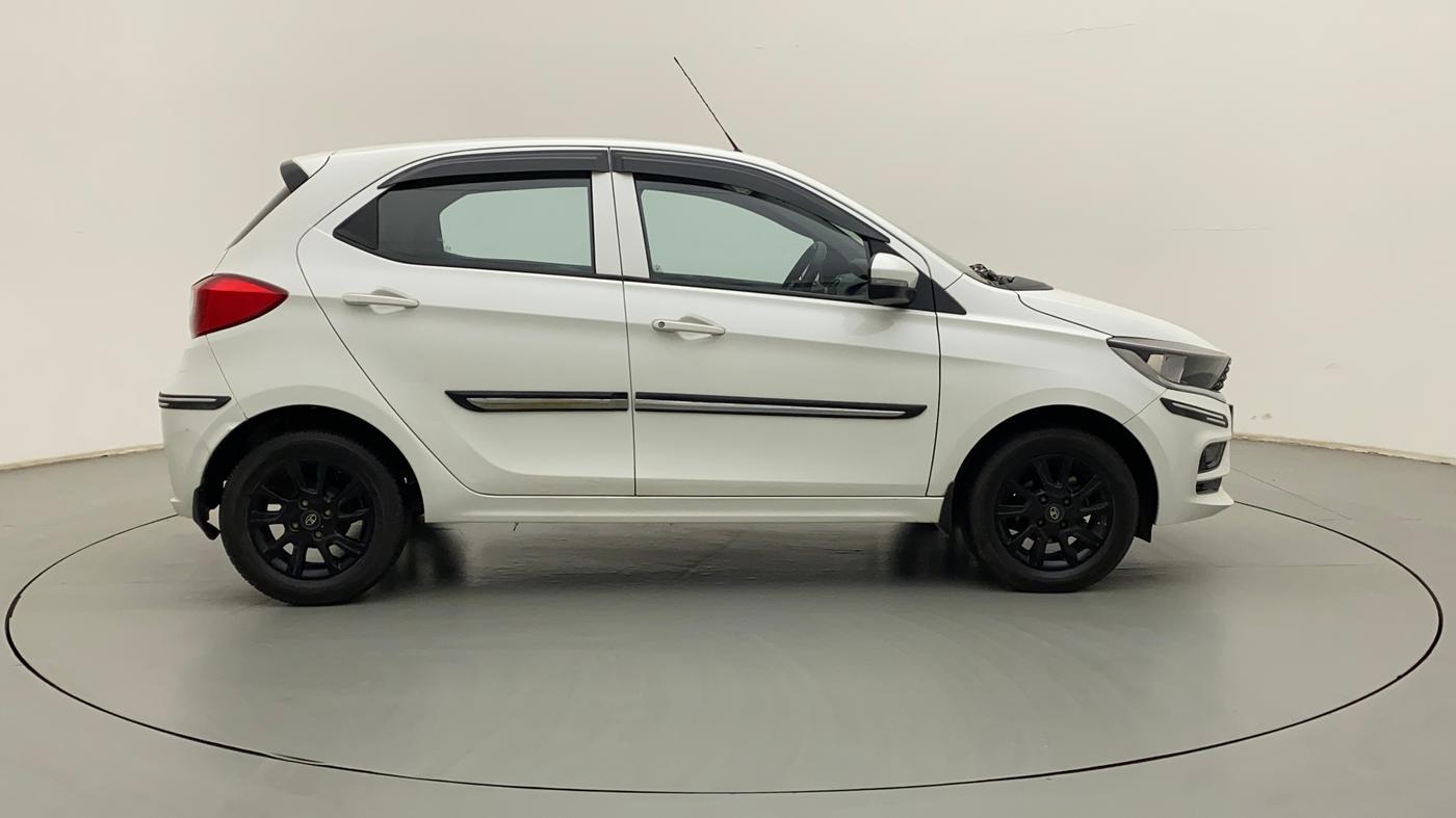 2021 Tata Tiago XT LIMITED EDITION PETROL, Petrol, Manual, 26,112 km, Right Side View