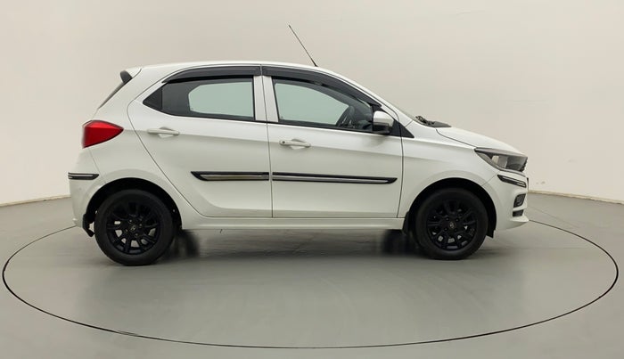 2021 Tata Tiago XT LIMITED EDITION PETROL, Petrol, Manual, 26,112 km, Right Side View