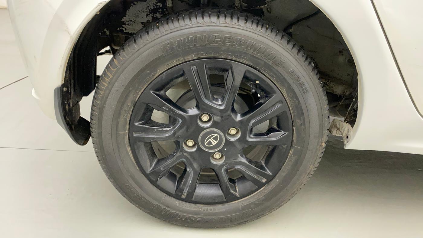 2021 Tata Tiago XT LIMITED EDITION PETROL, Petrol, Manual, 26,112 km, Right Rear Wheel