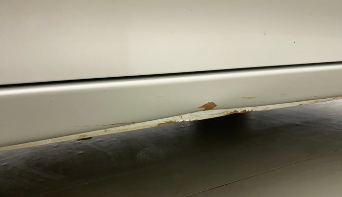 2022 Maruti Celerio VXI CNG, CNG, Manual, 39,007 km, Right running board - Slightly rusted