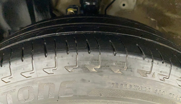 2022 Maruti Celerio VXI CNG, CNG, Manual, 39,007 km, Left Front Tyre Tread
