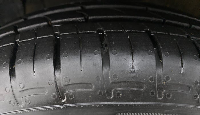2019 Hyundai GRAND I10 NIOS SPORTZ 1.2 AT, Petrol, Automatic, 11,065 km, Left Front Tyre Tread