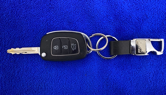 2019 Hyundai GRAND I10 NIOS SPORTZ 1.2 AT, Petrol, Automatic, 11,065 km, Key Close Up
