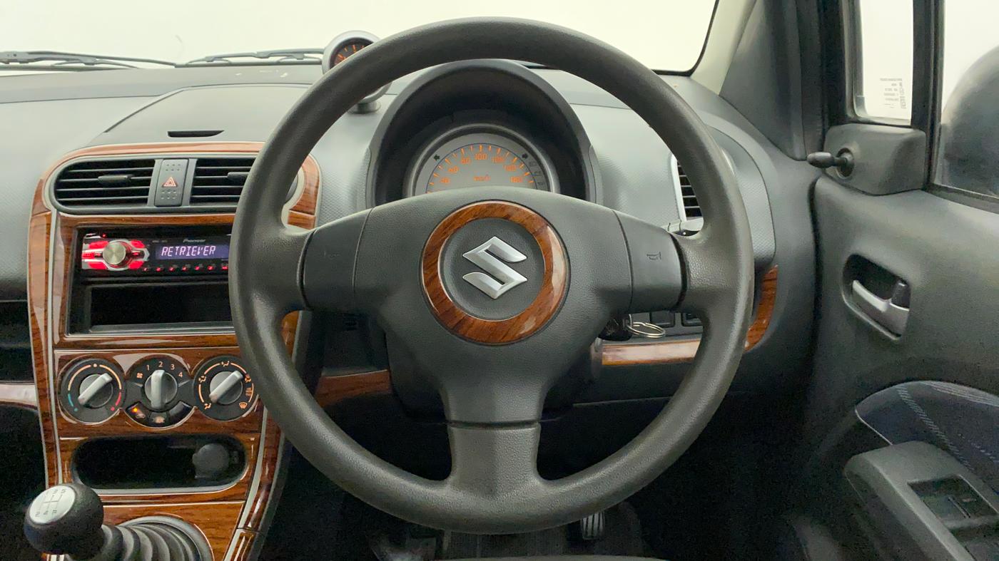 2011 Maruti Ritz VDI, Diesel, Manual, 60,841 km, Steering Wheel Close Up