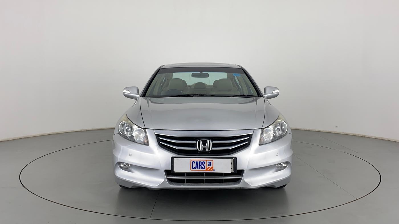 2011 Honda Accord 2.4L I-VTEC MT, Petrol, Manual, 77,475 km, Front