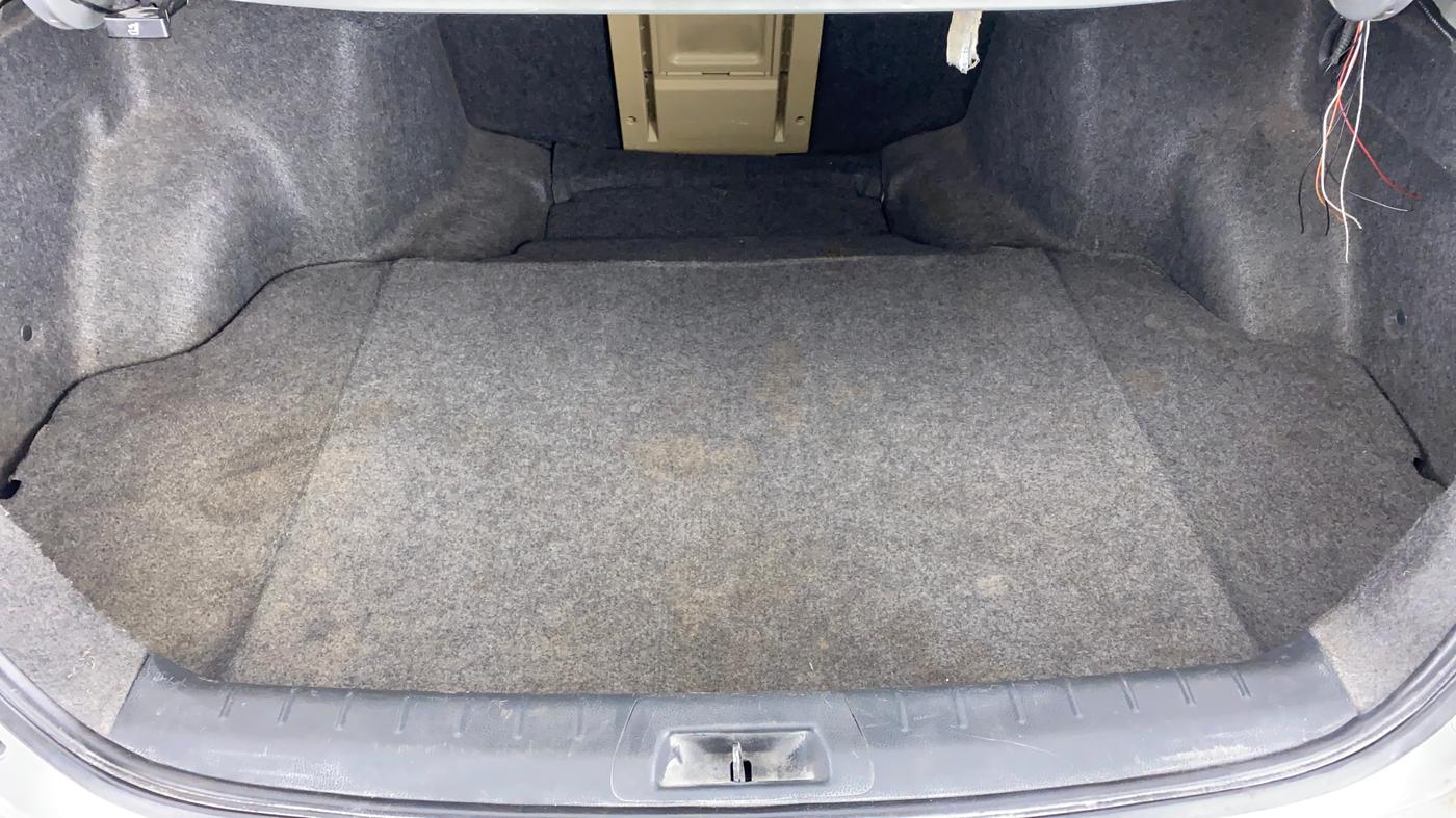 2011 Honda Accord 2.4L I-VTEC MT, Petrol, Manual, 77,475 km, Boot Inside