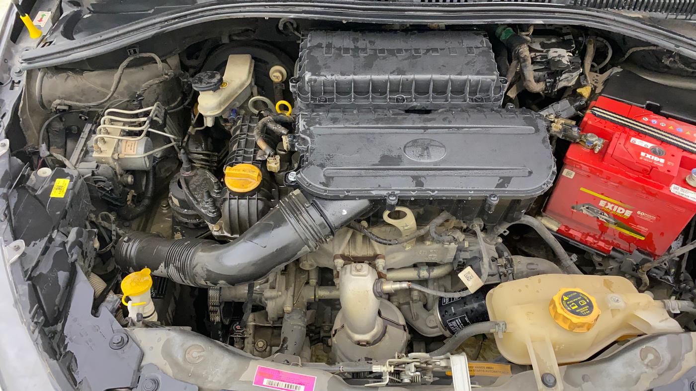 2023 Tata TIGOR XM CNG, CNG, Manual, 98,289 km, Engine View - Right
