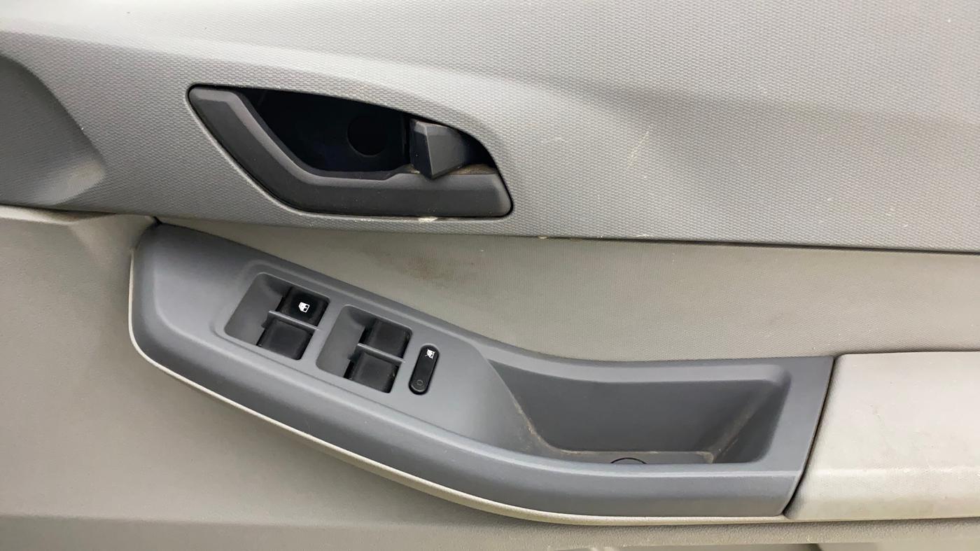 2023 Tata TIGOR XM CNG, CNG, Manual, 98,289 km, Driver Side Door Panels Control