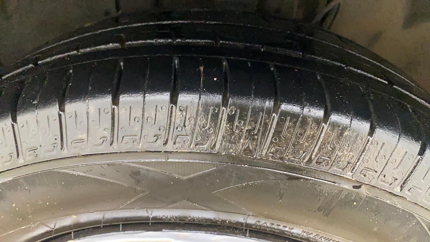 2023 Tata TIGOR XM CNG, CNG, Manual, 98,289 km, Right Front Tyre Tread