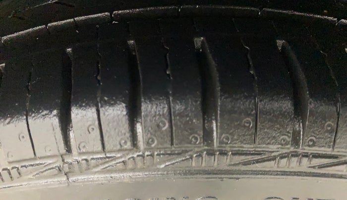 2018 Hyundai Eon D-LITE+, Petrol, Manual, 15,516 km, Left Rear Tyre Tread