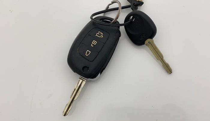 2017 Hyundai Elite i20 SPORTZ 1.2, Petrol, Manual, 74,650 km, Key Close Up