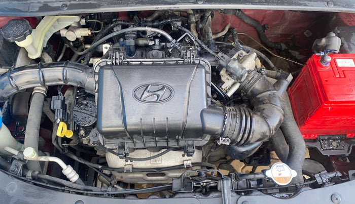 2014 Hyundai i10 SPORTZ 1.1, Petrol, Manual, 68,639 km, Engine View