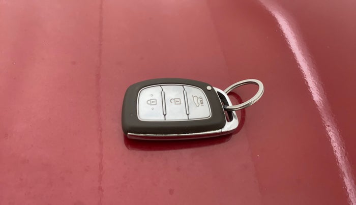 2019 Hyundai Elite i20 ASTA 1.2 (O), Petrol, Manual, 46,282 km, Key Close Up