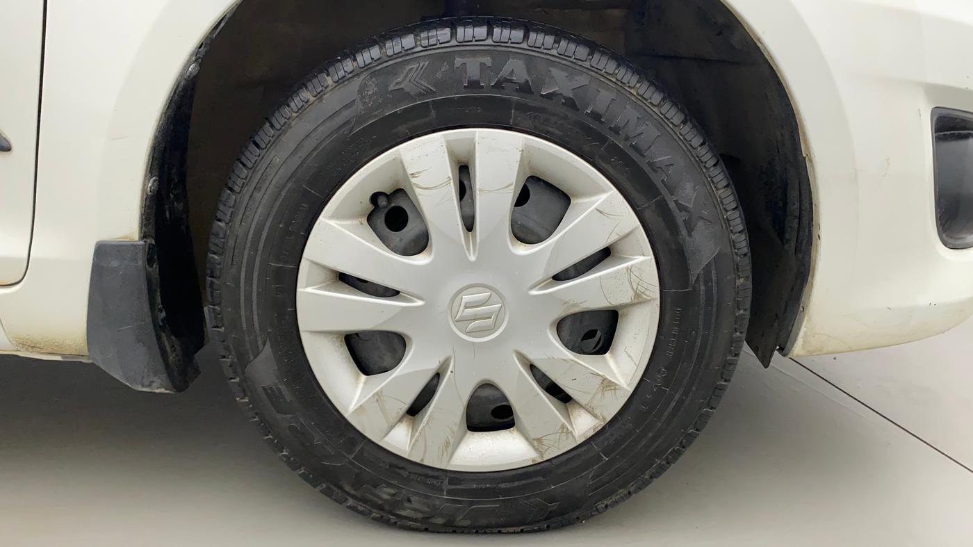 2013 Maruti Swift Dzire VXI, Petrol, Manual, 91,537 km, Right Front Wheel