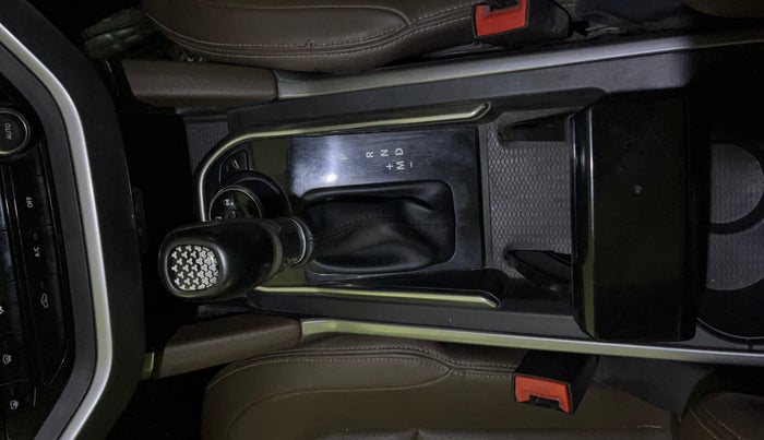 2021 Tata Harrier XZA PLUS 2.0L, Diesel, Automatic, 98,036 km, Gear Lever