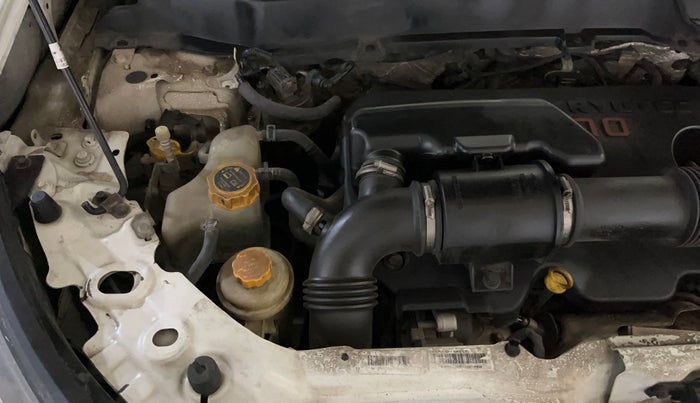 2021 Tata Harrier XZA PLUS 2.0L, Diesel, Automatic, 98,036 km, Engine View - Right