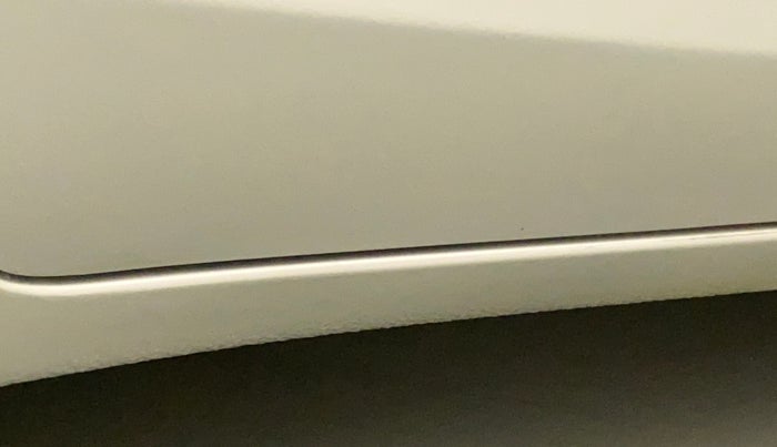 2019 Maruti Celerio VXI CNG, CNG, Manual, 73,070 km, Right running board - Minor scratches