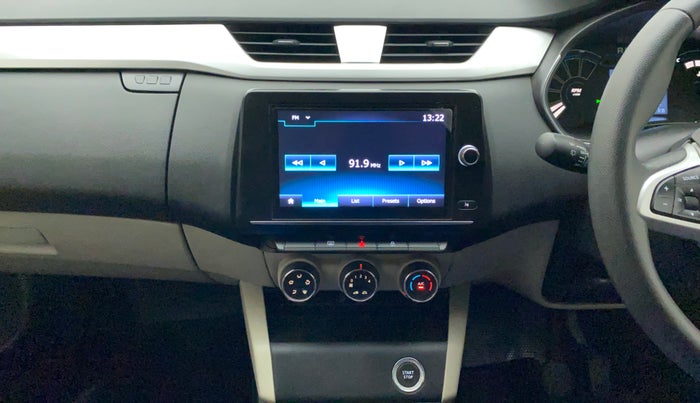 2021 Renault TRIBER RXZ AMT, Petrol, Automatic, 44,120 km, Air Conditioner