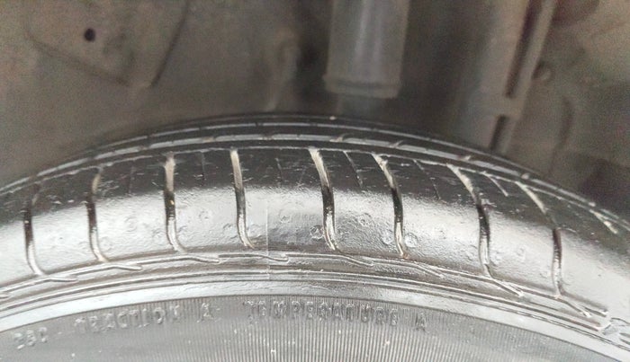 2023 Tata NEXON XM PLUS SUNROOF PETROL, Petrol, Manual, 35,466 km, Left Rear Tyre Tread