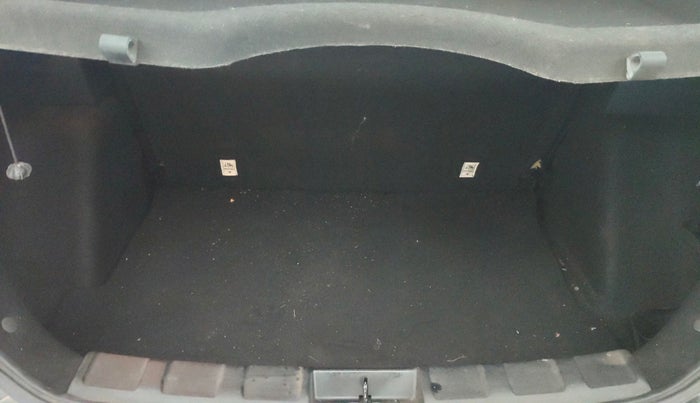 2023 Tata NEXON XM PLUS SUNROOF PETROL, Petrol, Manual, 35,466 km, Boot Inside