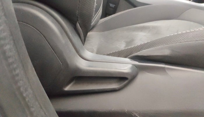 2023 Tata NEXON XM PLUS SUNROOF PETROL, Petrol, Manual, 35,466 km, Driver Side Adjustment Panel