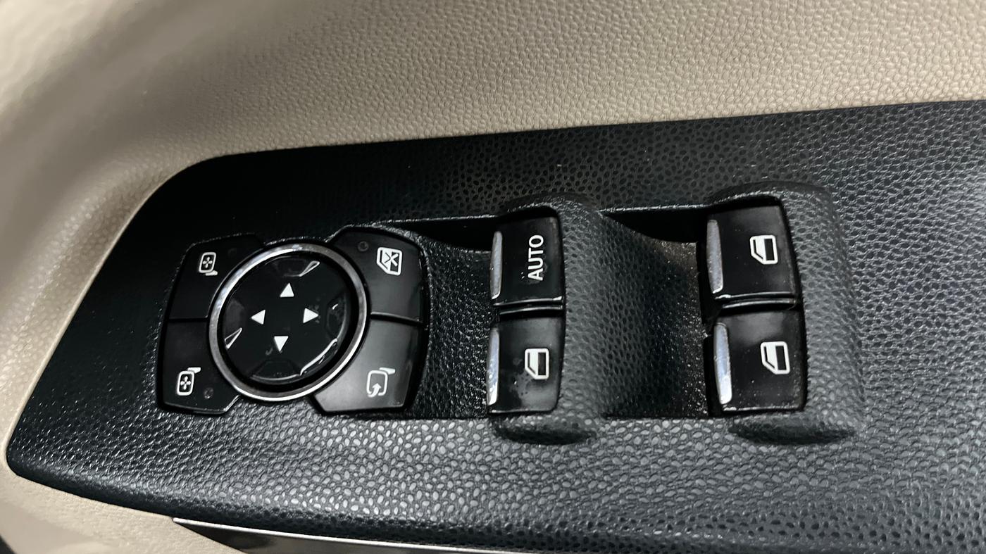 2019 Ford Ecosport TITANIUM 1.5L PETROL, Petrol, Manual, 52,871 km, Driver Side Door Panels Control