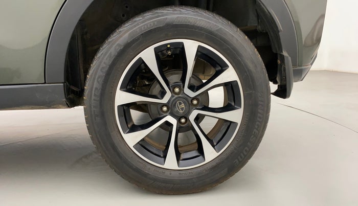 2020 Tata NEXON XZA PLUS (O) PETROL, Petrol, Automatic, 66,814 km, Left Rear Wheel