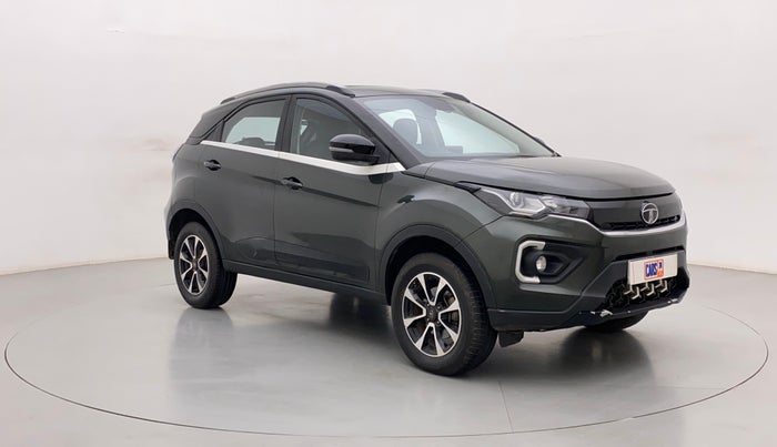 2020 Tata NEXON XZA PLUS (O) PETROL, Petrol, Automatic, 66,814 km, Right Front Diagonal