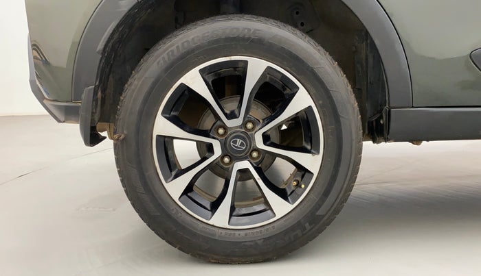 2020 Tata NEXON XZA PLUS (O) PETROL, Petrol, Automatic, 66,814 km, Right Rear Wheel