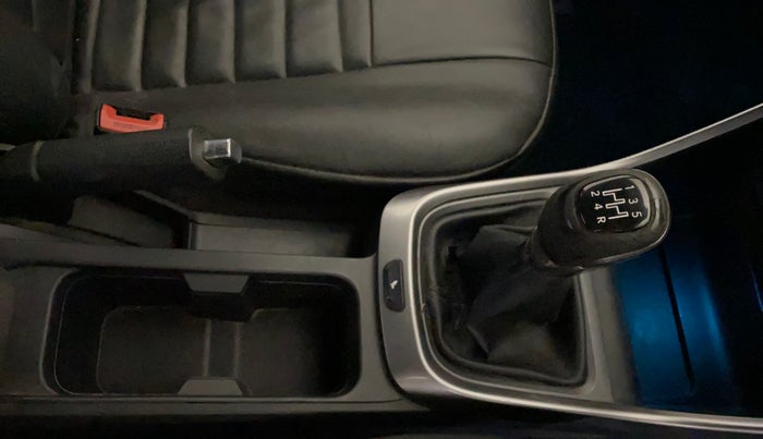 2020 Tata ALTROZ XZ PETROL, Petrol, Manual, 76,496 km, Gear Lever