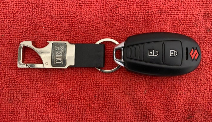 2018 Maruti S Cross ZETA 1.3 SHVS, Diesel, Manual, 97,997 km, Key Close Up