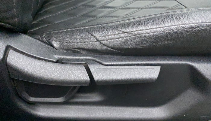 2022 Hyundai Creta EX 1.5 PETROL, Petrol, Manual, 34,360 km, Driver Side Adjustment Panel