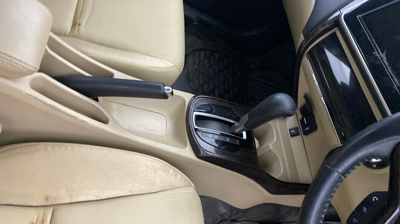 2019 Honda City 1.5L I-VTEC VX CVT, Petrol, Automatic, 38,575 km, Gear Lever