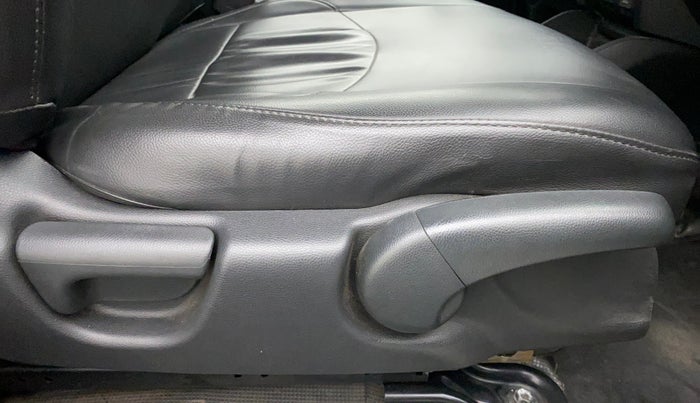 2019 Honda WR-V 1.2L I-VTEC VX MT, Petrol, Manual, 74,990 km, Driver Side Adjustment Panel