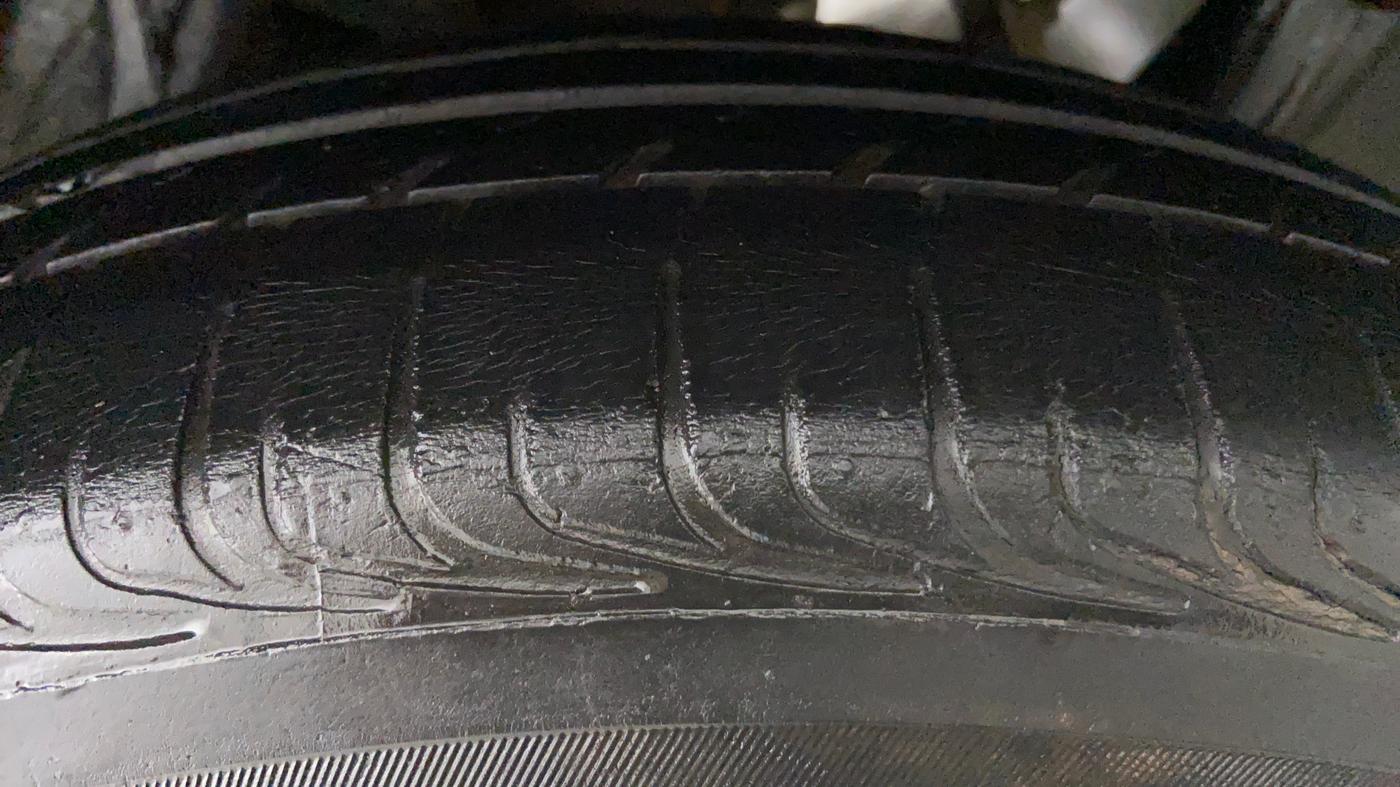 2011 Toyota Corolla Altis VL AT, Petrol, Automatic, 83,619 km, Left Rear Tyre Tread