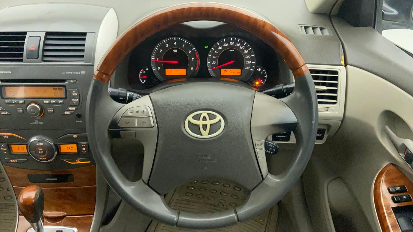 2011 Toyota Corolla Altis VL AT, Petrol, Automatic, 83,619 km, Steering Wheel Close Up