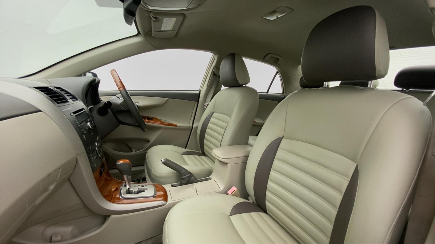 2011 Toyota Corolla Altis VL AT, Petrol, Automatic, 83,619 km, Right Side Front Door Cabin