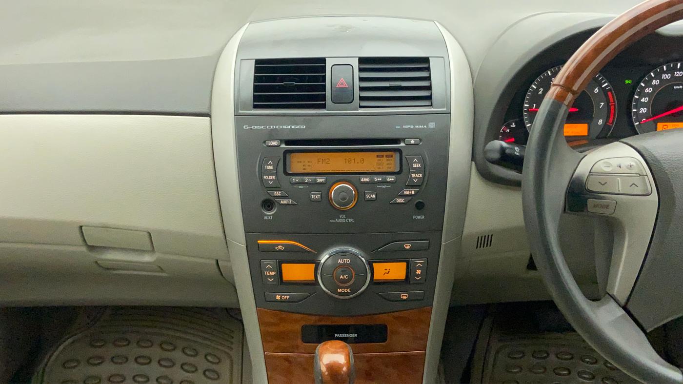 2011 Toyota Corolla Altis VL AT, Petrol, Automatic, 83,619 km, Air Conditioner