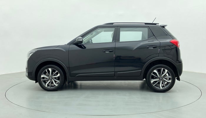 2020 Mahindra XUV300 W8(O), Diesel, Manual, 10,441 km, Left Side