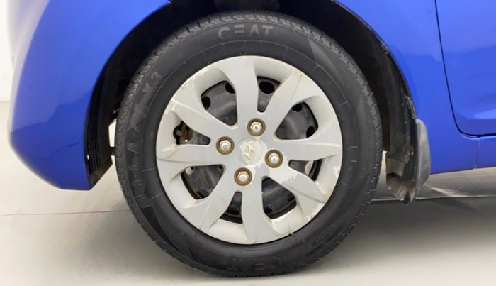 2014 Hyundai Eon SPORTZ, Petrol, Manual, 36,848 km, Left Front Wheel