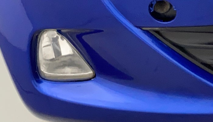 2014 Hyundai Eon SPORTZ, Petrol, Manual, 36,848 km, Right fog light - Not working