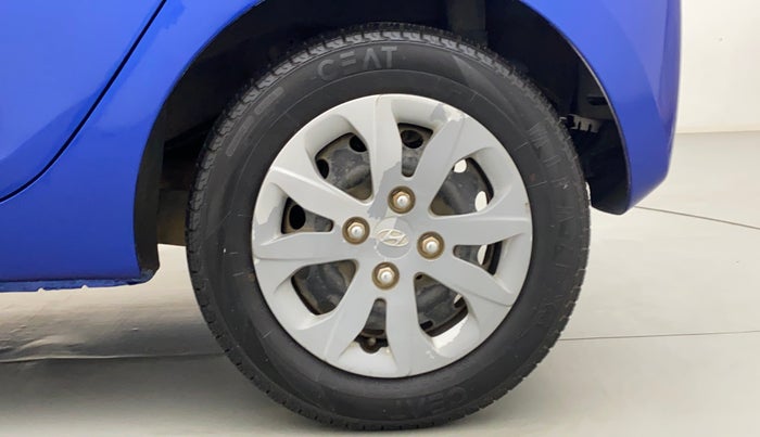 2014 Hyundai Eon SPORTZ, Petrol, Manual, 36,848 km, Left Rear Wheel