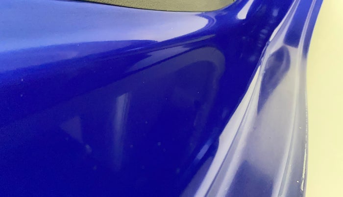 2014 Hyundai Eon SPORTZ, Petrol, Manual, 36,848 km, Right C pillar - Slightly dented