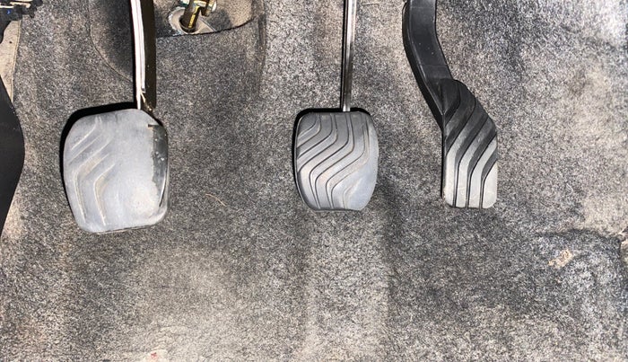 2018 Renault Kwid RXL, Petrol, Manual, 91,451 km, Pedals