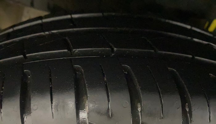 2022 Hyundai GRAND I10 NIOS SPORTZ AMT 1.2 KAPPA VTVT, Petrol, Automatic, 14,118 km, Right Rear Tyre Tread